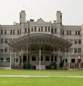 Heritage Xperiential Learning School